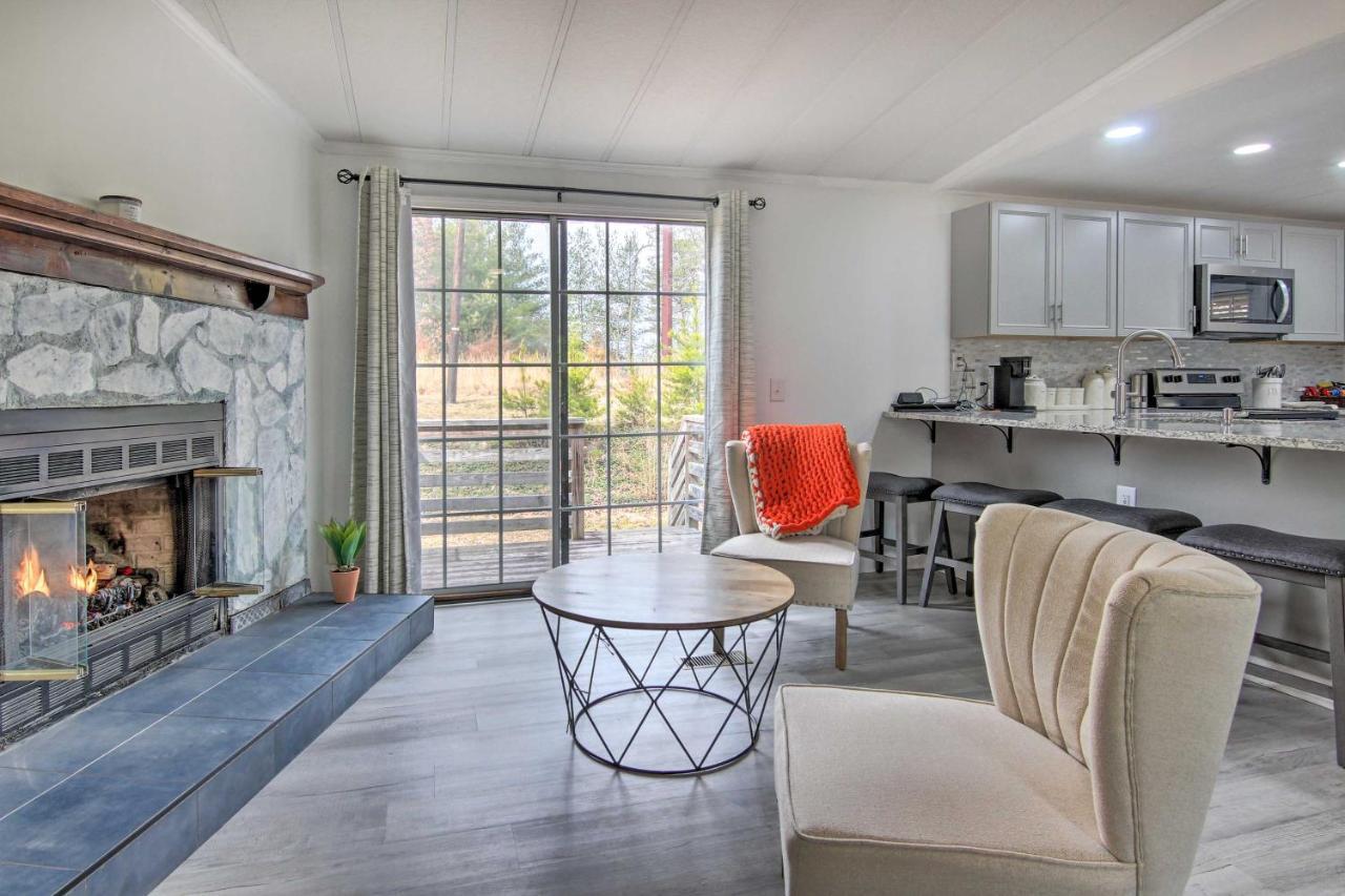 Cozy Asheville Cottage With Grill And Fire Pit! Exterior foto