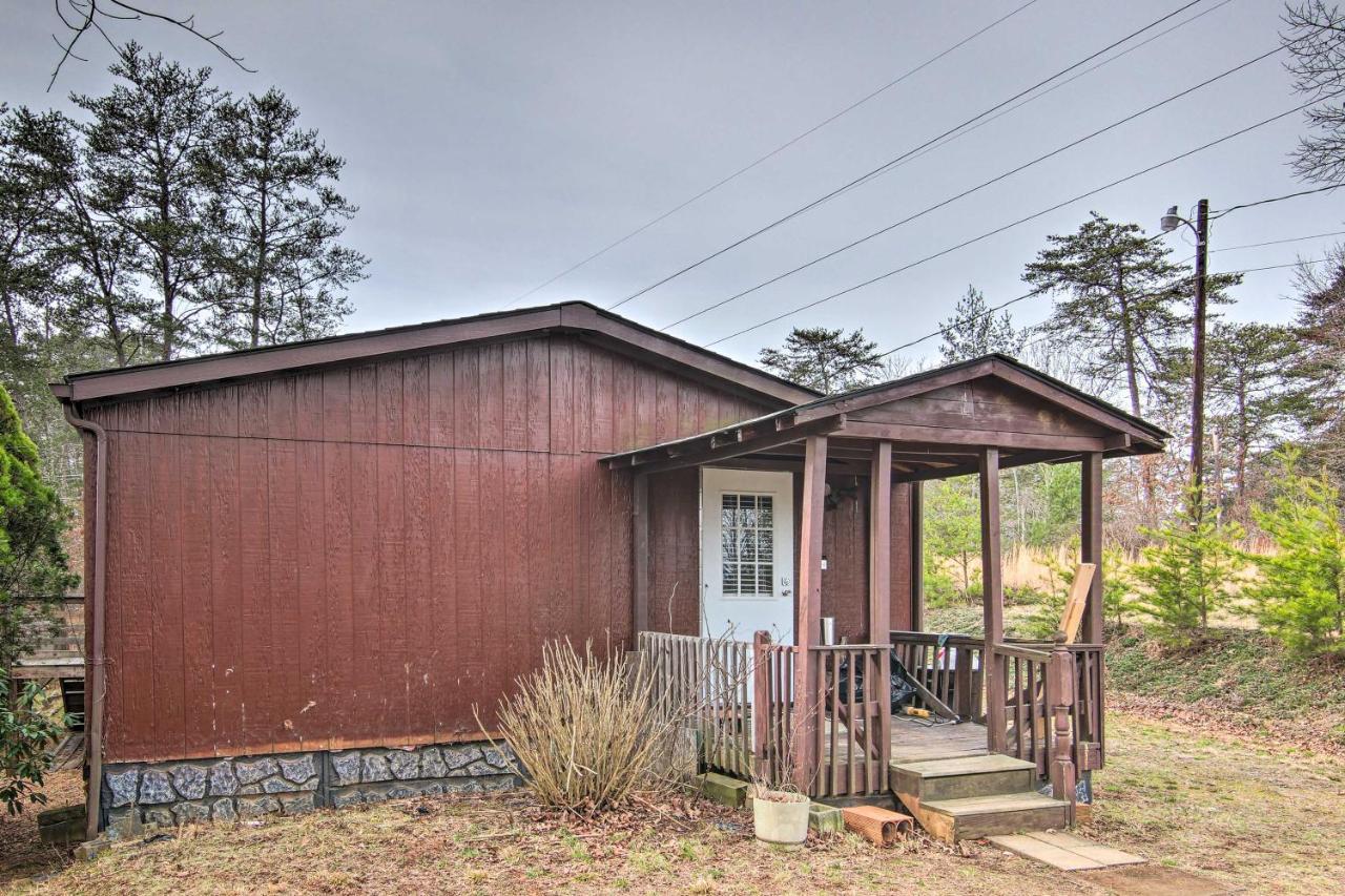 Cozy Asheville Cottage With Grill And Fire Pit! Exterior foto